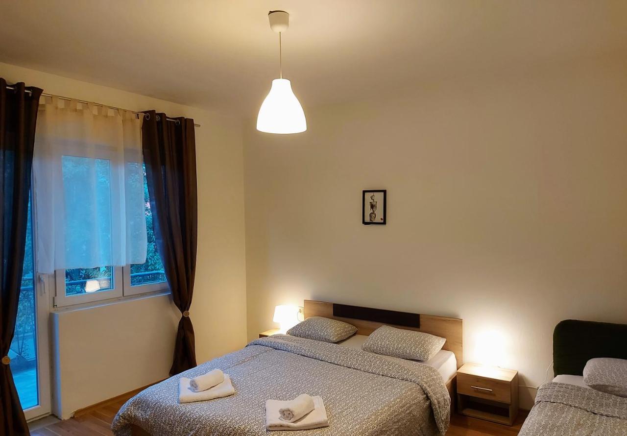 Makabo-Apartment In House สโกเปีย ภายนอก รูปภาพ