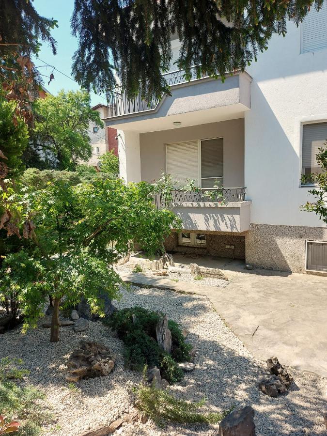 Makabo-Apartment In House สโกเปีย ภายนอก รูปภาพ